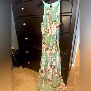 Stunning Vince Camuto floral dress